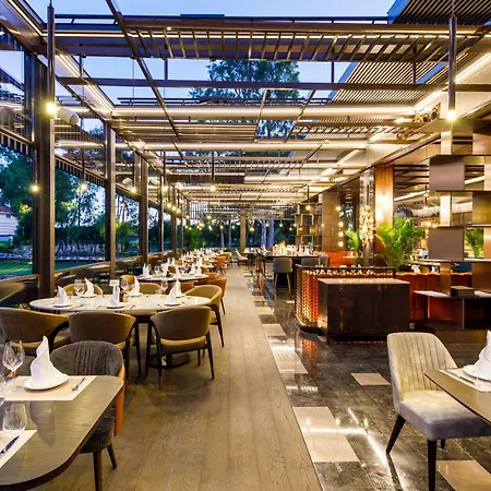 リゾート Kempinski The Dome ベレキ