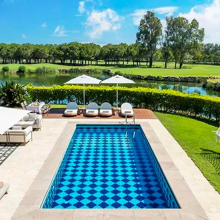 אתר נופש Kempinski The Dome 5*