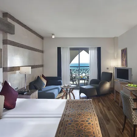 リゾート Kempinski The Dome ベレキ