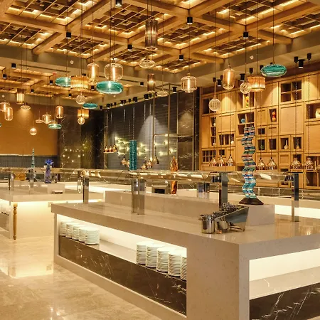 Complex Kempinski The Dome 5*
