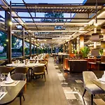 리조트 Kempinski The Dome 베렉